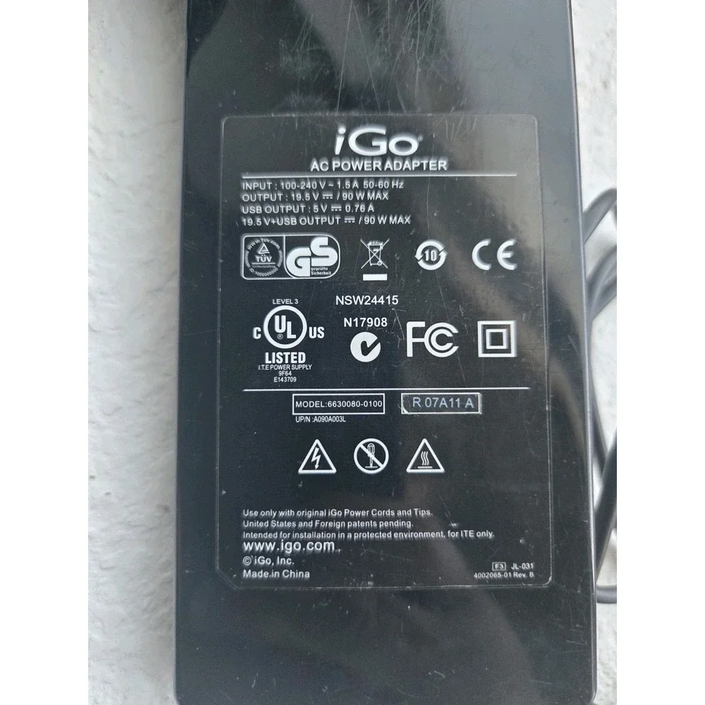 iGo Green Laptop Notebook USB AC Power Adapter